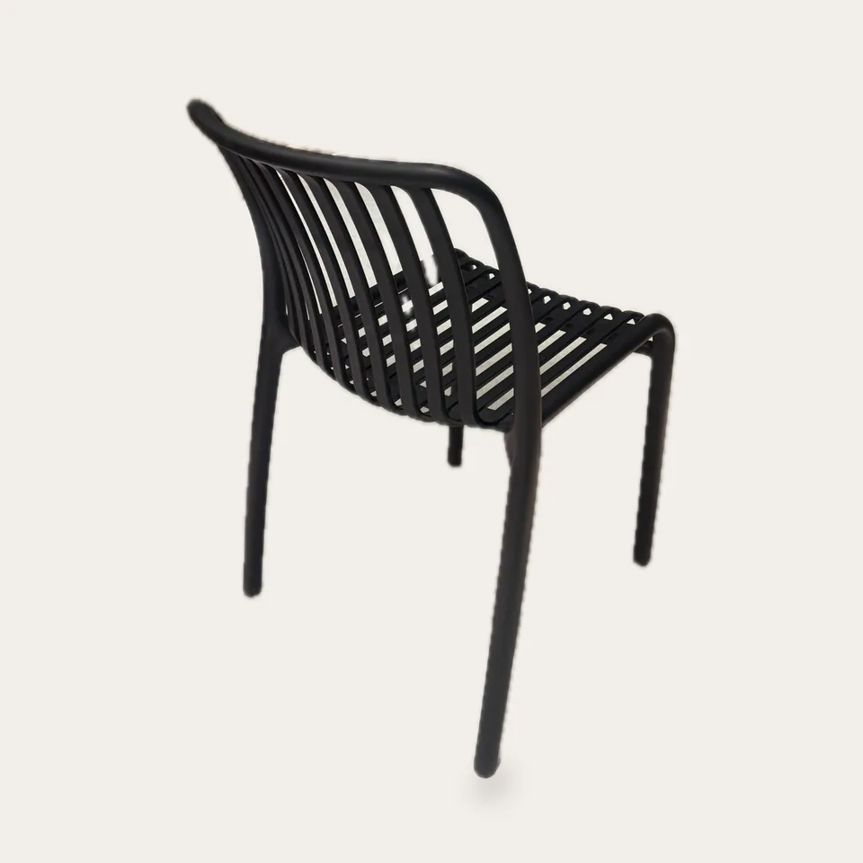 Rooftop Resin Side Chair view 2